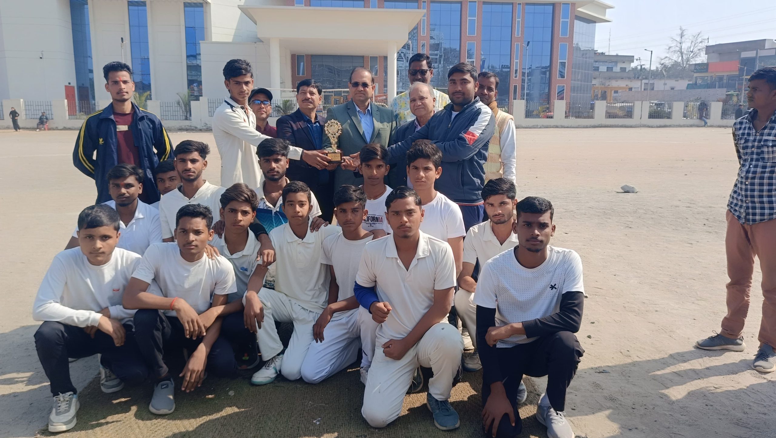 आरके पब्लिक और ज्ञान निकेतन बेलचम्पा फाइनल में